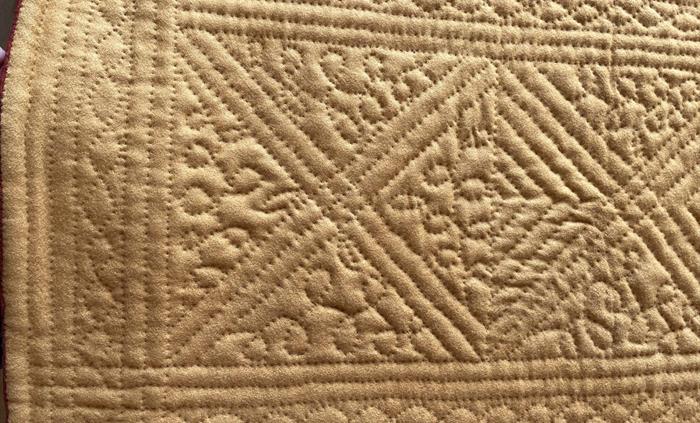 Welsh wholecloth quilt detail